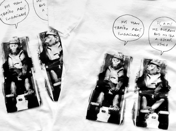 Menos monos - Camiseta - Sistema de Monos